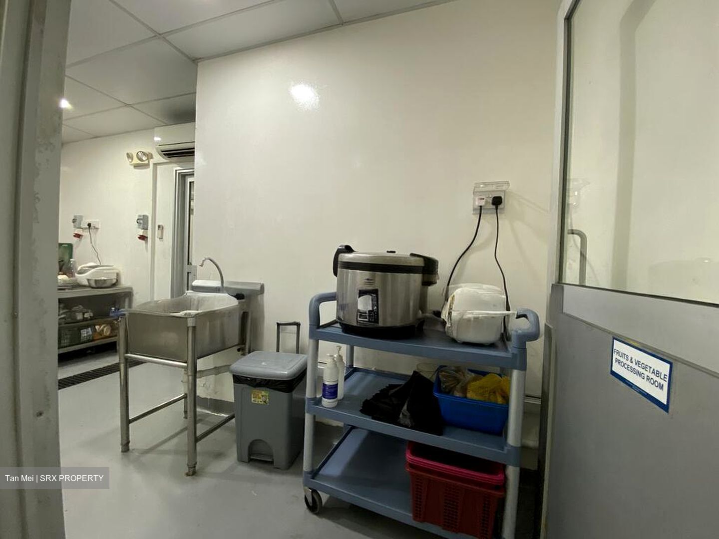 Food Xchange @ Admiralty (D27), Factory #521054491